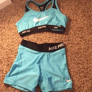 Nike pro sports bra and shorts Clearance